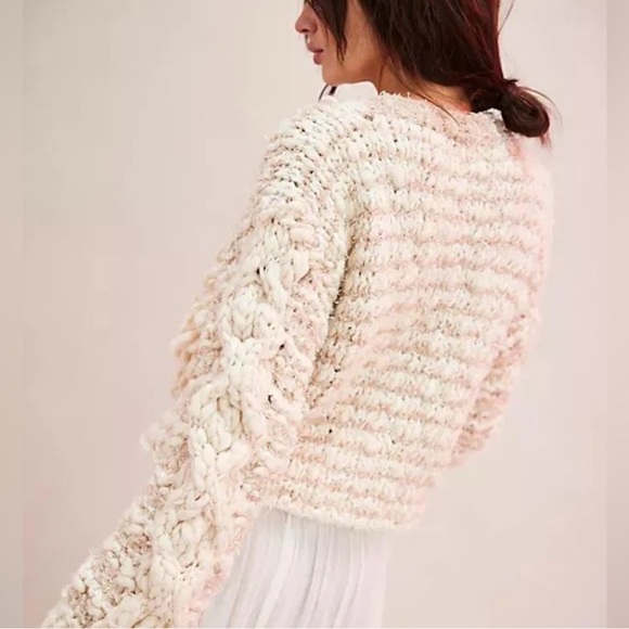 Free People Dream Of Sheep Sweater Size Medium NEW - Picture 4 of 12